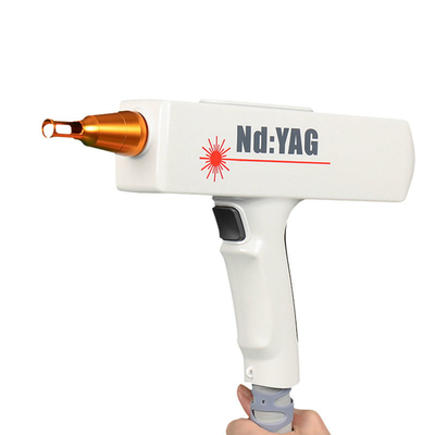 Remoção da tatuagem do laser do Nd Yag do melhor